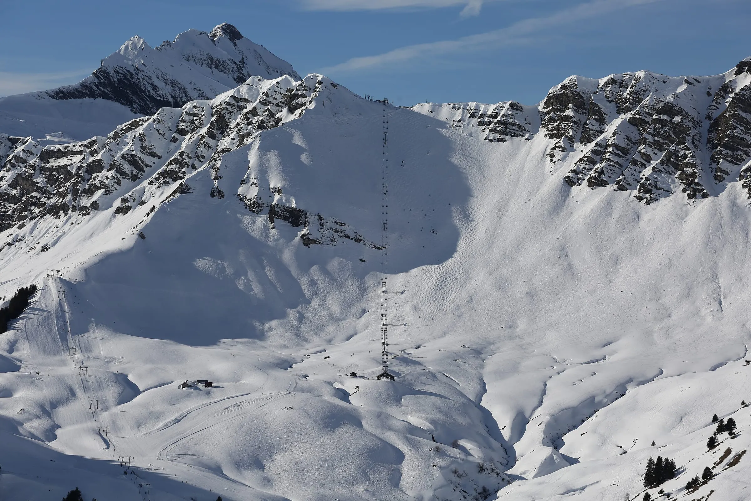 The Swiss Wall (Mur Suisse) and the Chavanette chairlift above Avoriaz on the French-Swiss border