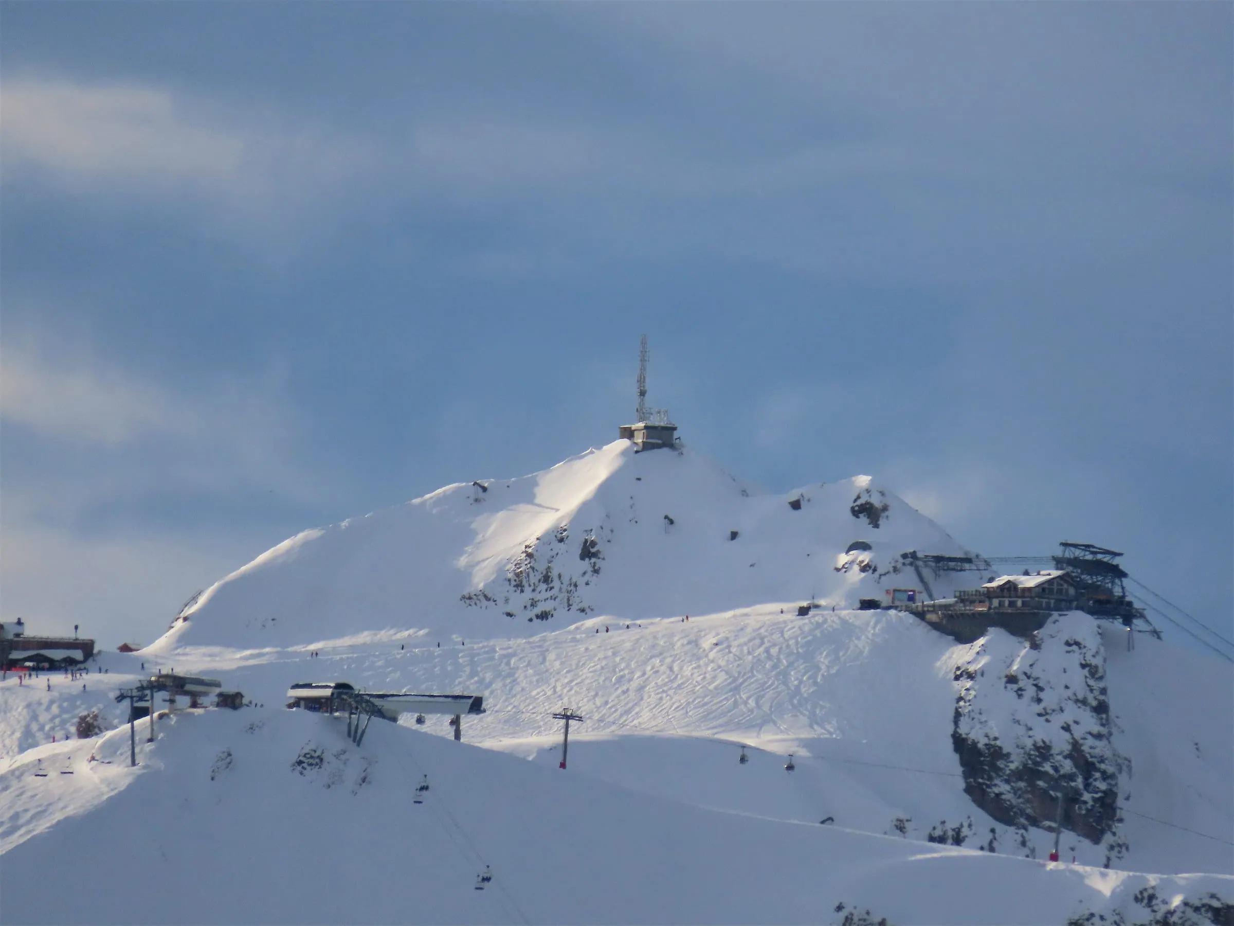 The summit of La Saulire in snow, with its lift stations