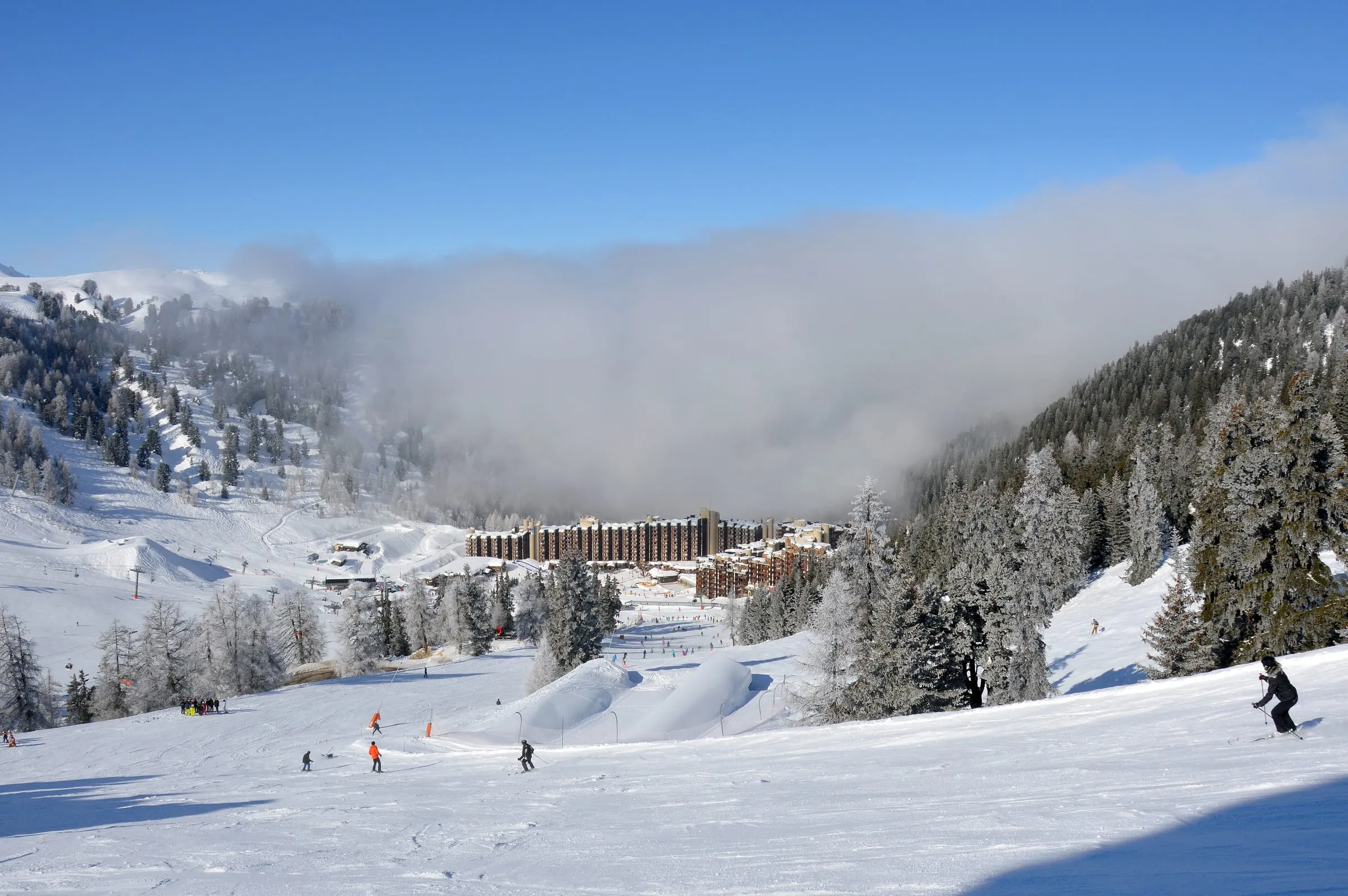 Plagne Bellecôte's big apartment building at the foot of the pistes, seen from Belle Plagne